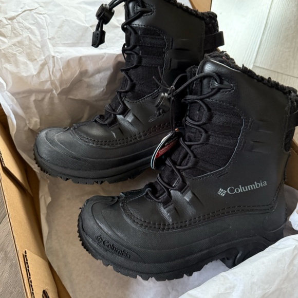 NWB Columbia Big Kids' Bugaboot™ Celsius Boot US1/UK13 - Picture 3 of 8
